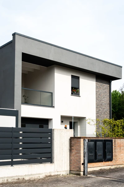 Villa Gardens — 11