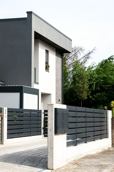 Villa Gardens — 7